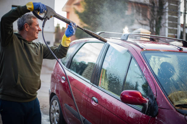 Best Commercial Building Pressure Washing  in Walnut, IL